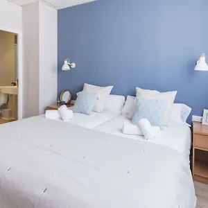 Bypillow Mumm 2*, Vilanova i la Geltru Spain