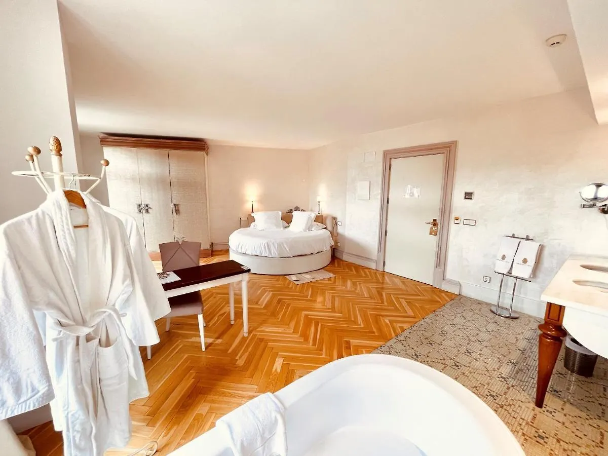 Hotel Palacio De Ubeda 5 G.L